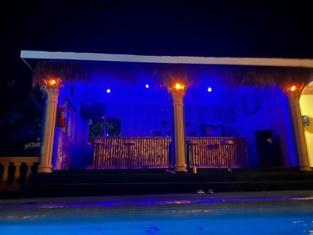 bar at night-o tabarnac bar-negril jamaica